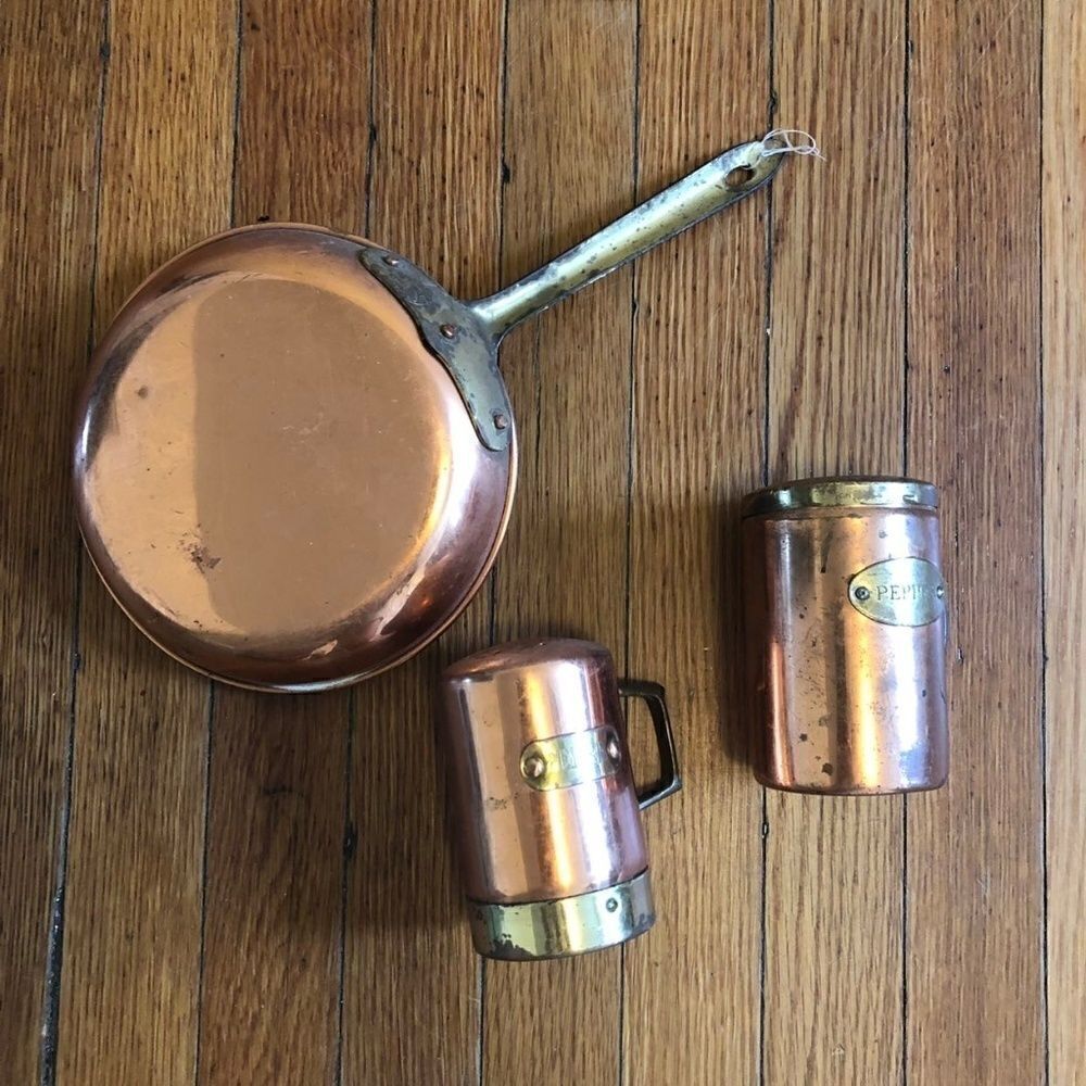 Vintage Cooper Set of 3 Pepper Shake Frying Pan